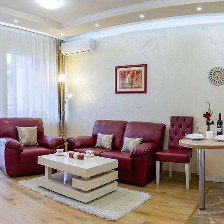 Apartman Boska Lux ซูโบติกา ภายนอก รูปภาพ