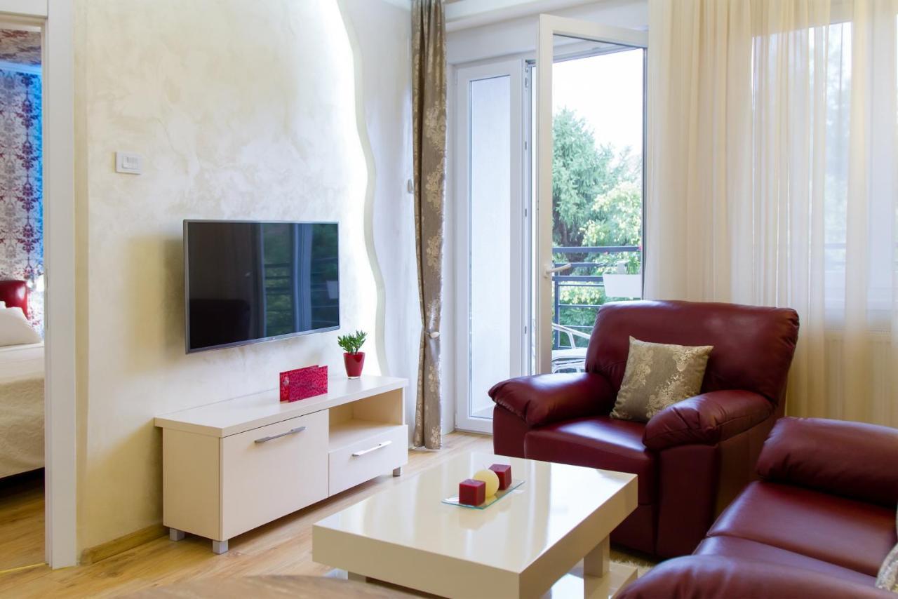 Apartman Boska Lux ซูโบติกา ภายนอก รูปภาพ